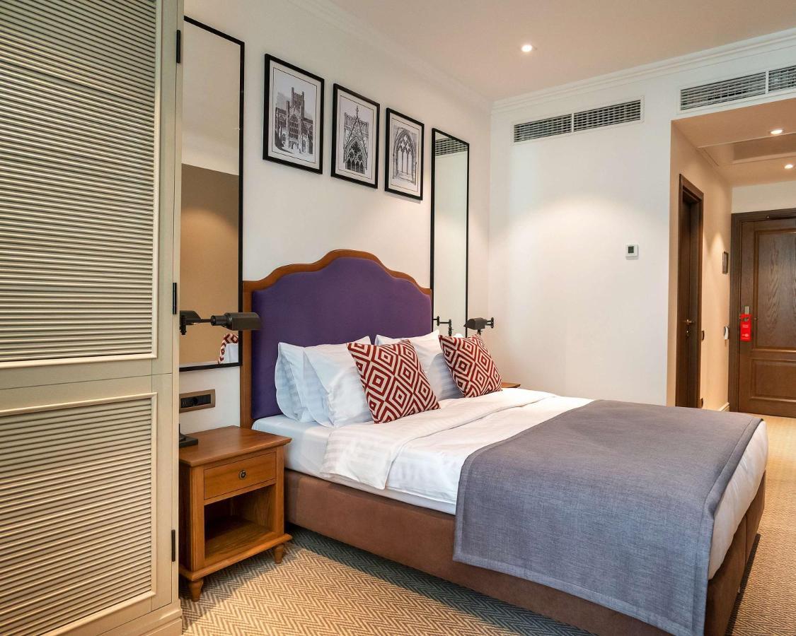 Best Western Plus Market Square Leopoli Esterno foto